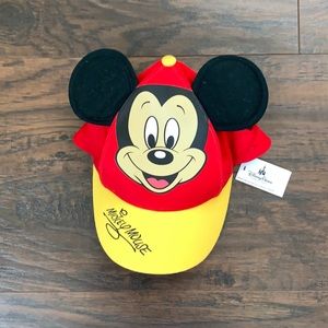 Disney Mickey Mouse hat